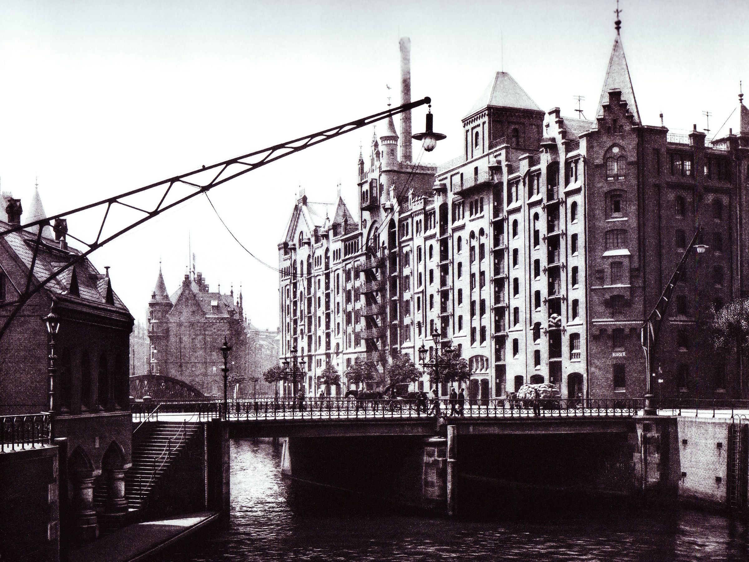 Pont Sankt Annen et speicher dans la Speicherstadt