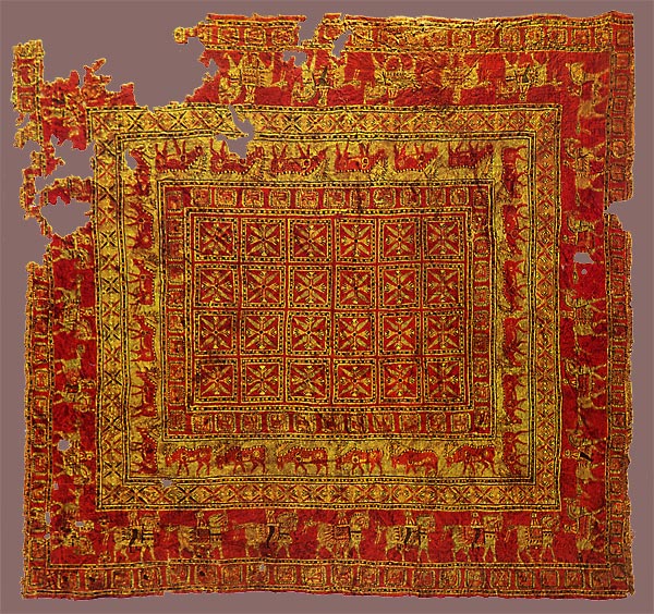 Tapis de Pazyryk — plus ancien tapis noué connu, Vᵉ siècle av. J.-C.