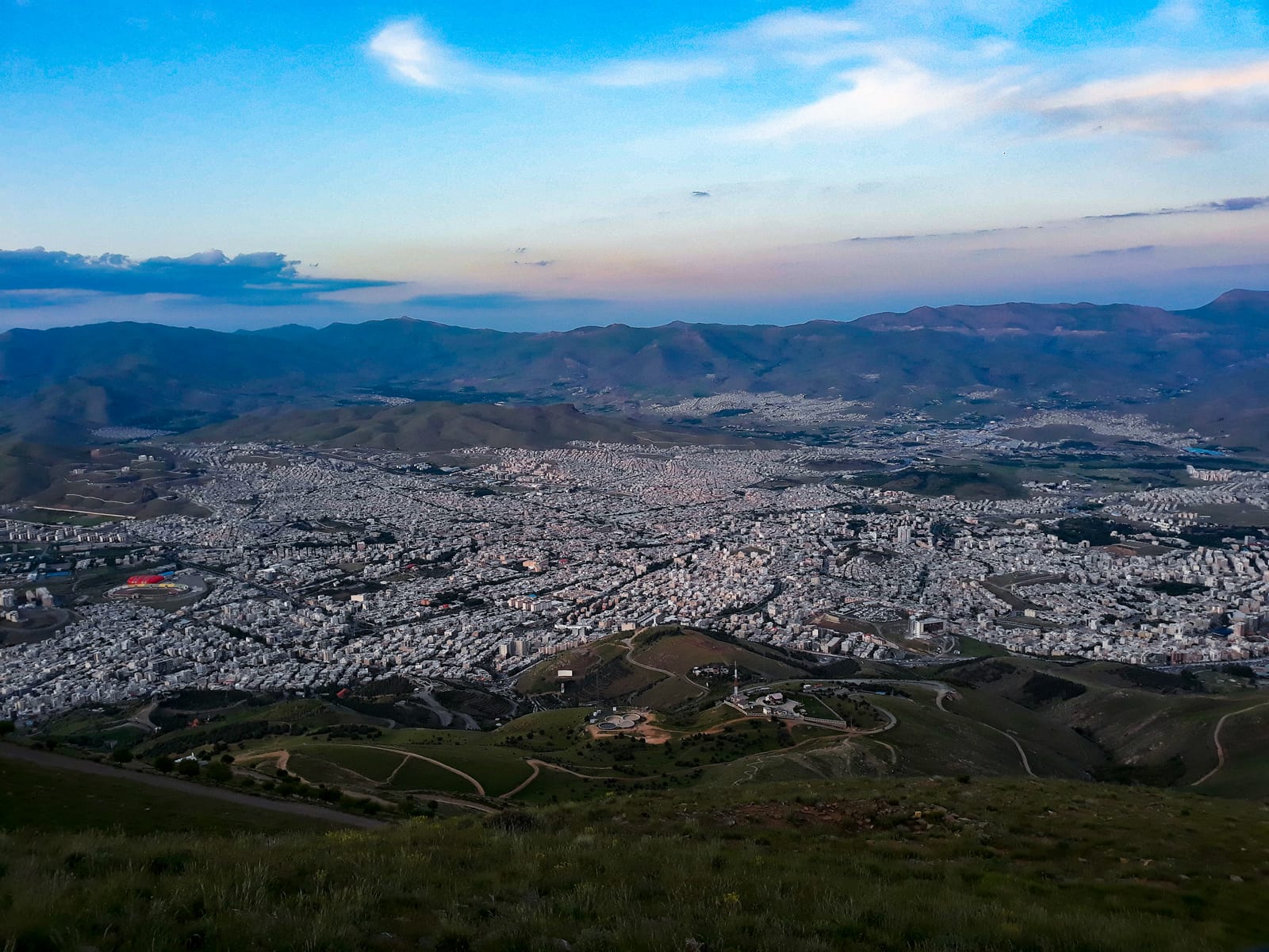 Sanandaj vom Abidar aus